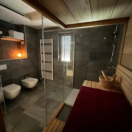 Luxury Apartment Luna For 6, Sauna, Center, **** Varazdin Exterior photo