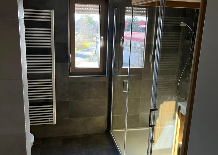 Luxury apartment LUNA for 6, sauna, center, ****
